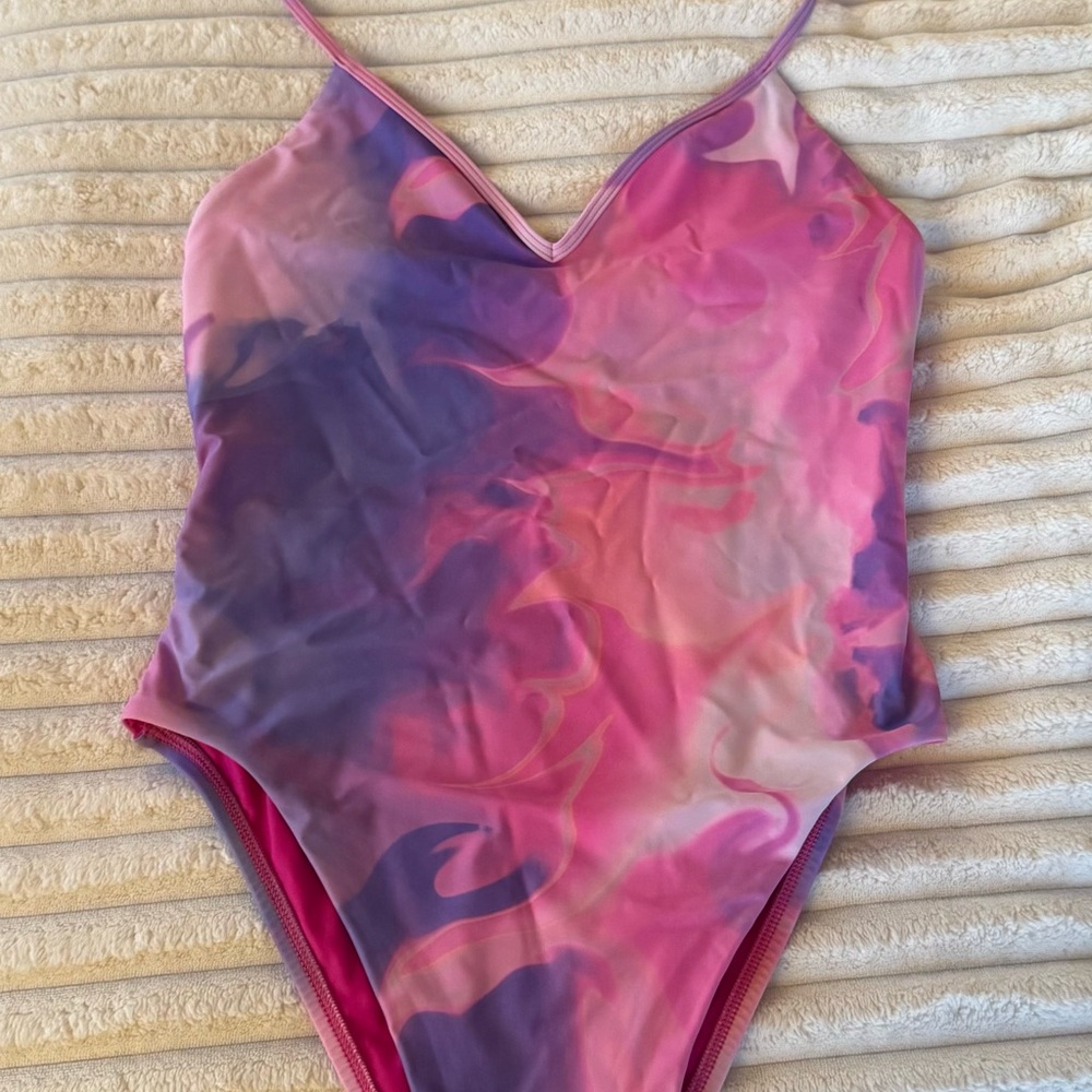 Jolyn Lucia Surf onesie size M